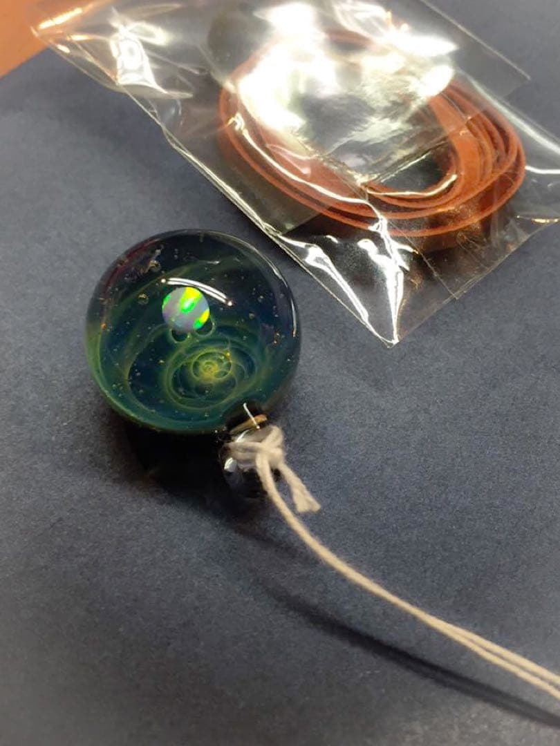 宇宙ガラス　+α プラスアルファ　ホワイトオパール