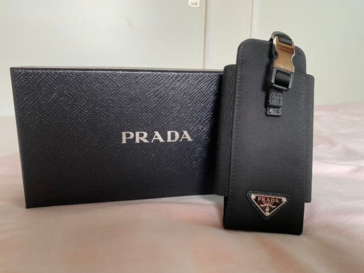 PRADA ナイロン スマートフォンケース