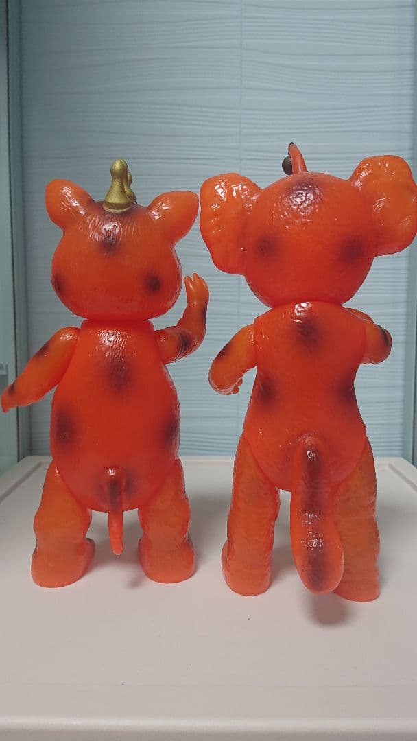 スケルトン、ブースカとチャメゴン