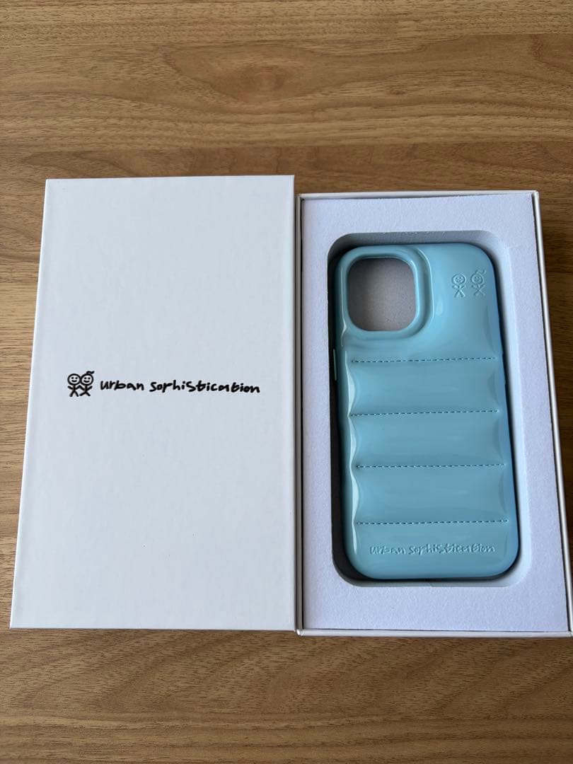 新品・未使用✨ urban sophisticate iPhone17用ケース