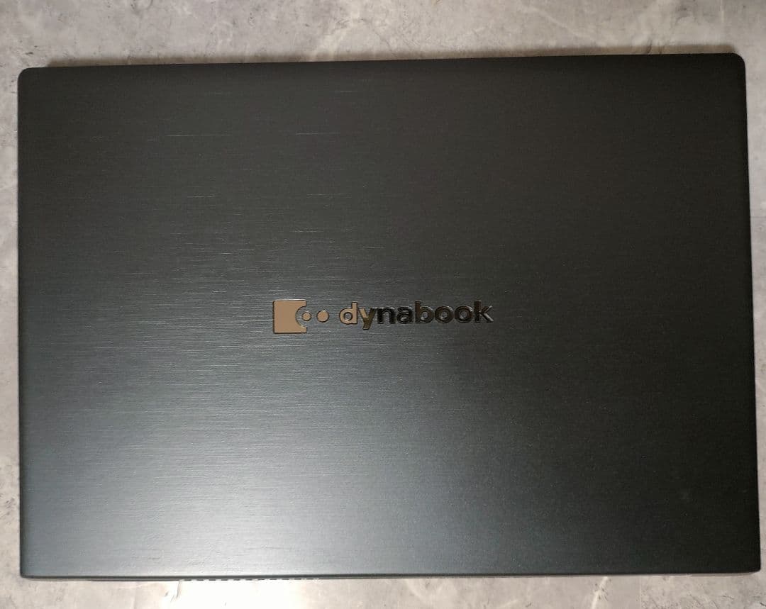 美品 dynabook corei5 第10世代 メモリ16 新品NVMeSSD