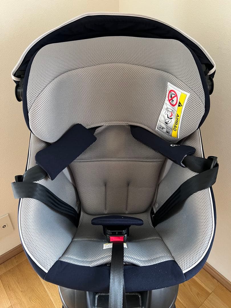 【美品】Combi コンビ クルムーヴ スマート チャイルドシート