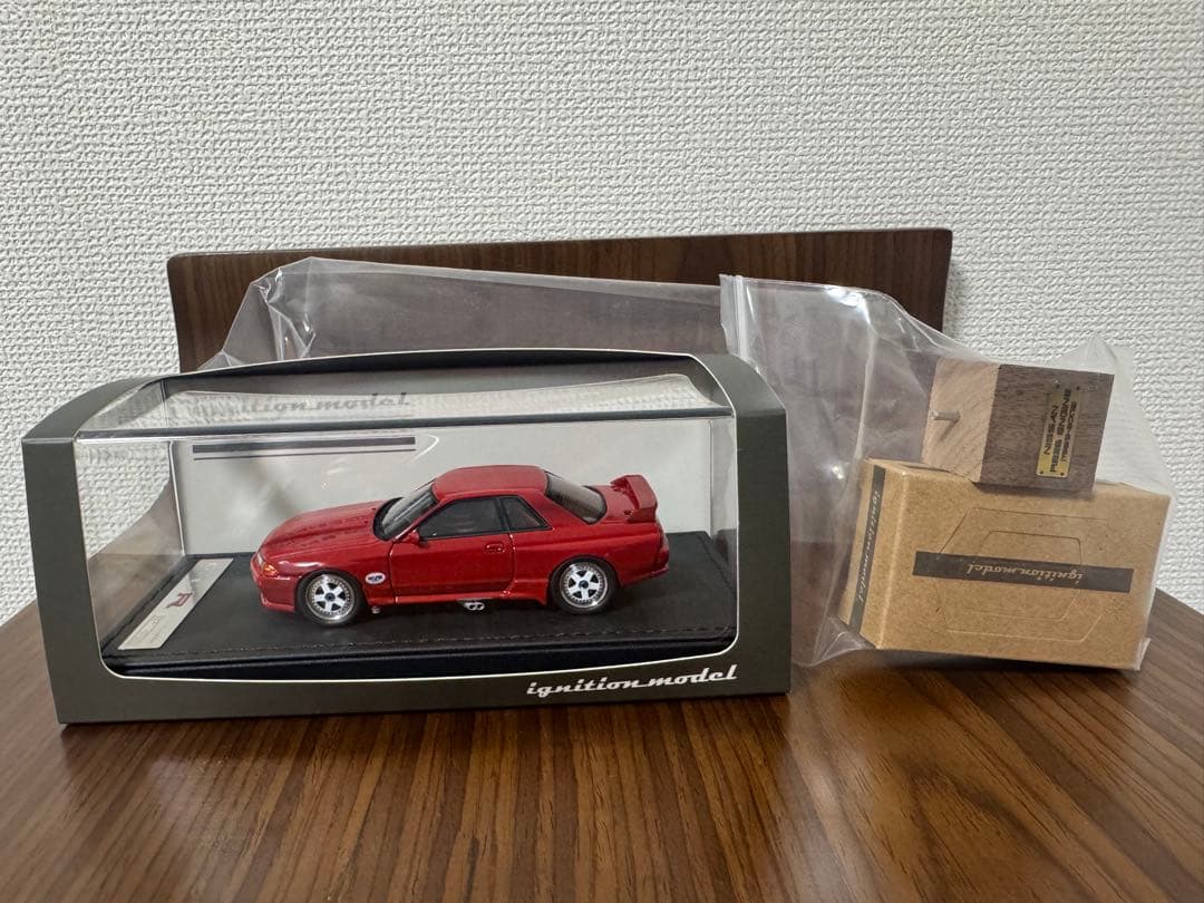イグニッションモデル1/43　R32GTR グループA仕様車