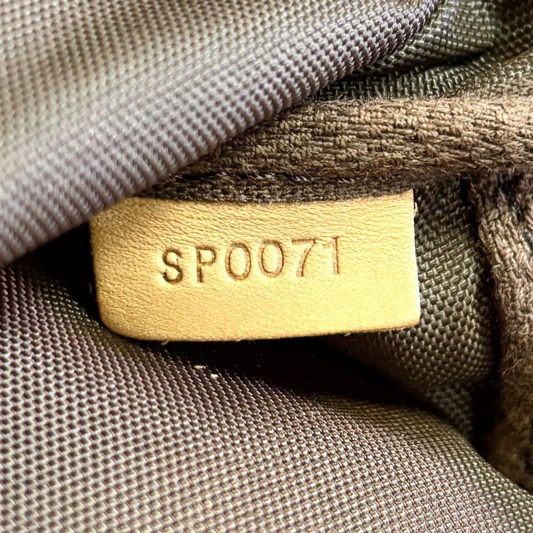 ルイヴィトン　スーツケース　ぺガス45 モノグラム 2輪　キャリーケース