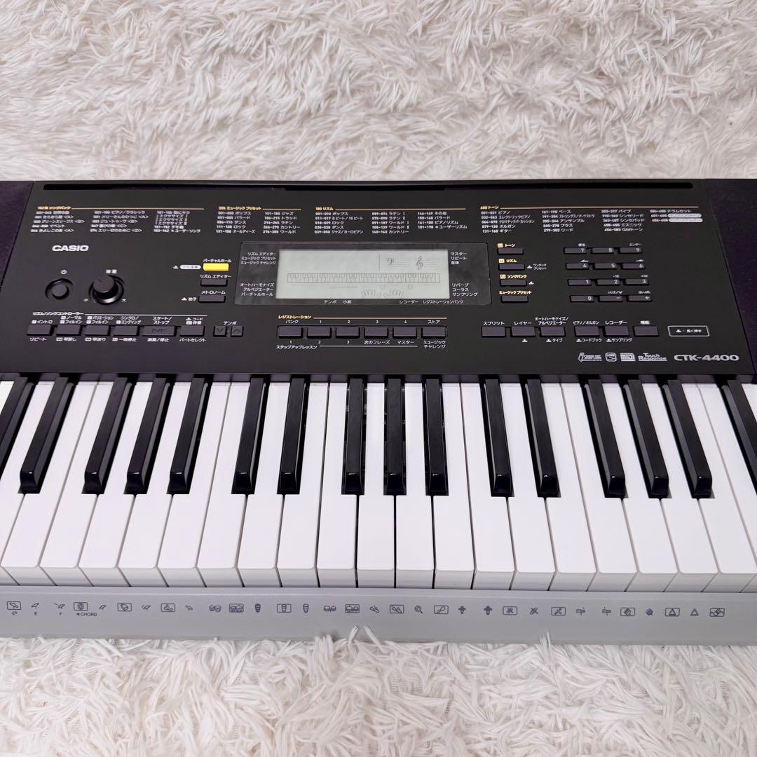 美品 CASIO CTK-4400 61鍵盤電子キーボード 電子ピアノ