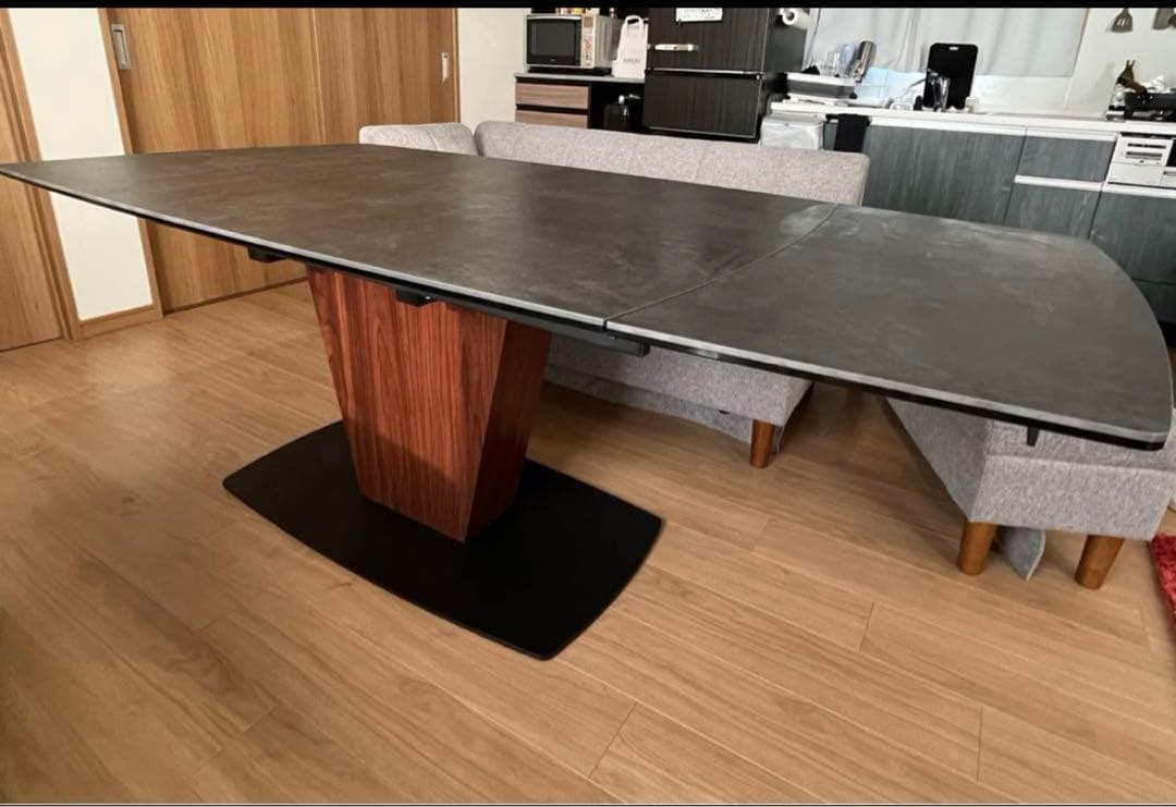 【価格訂正】大理石調ダイニングテーブル　しょこら