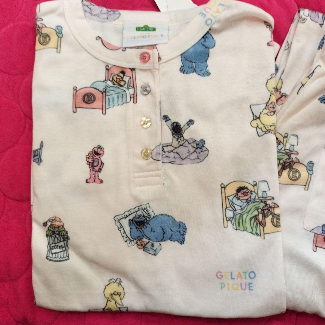 ジェラピケ　セサミストリートプルオーバー＆ロングパンツセット　オフホワイト