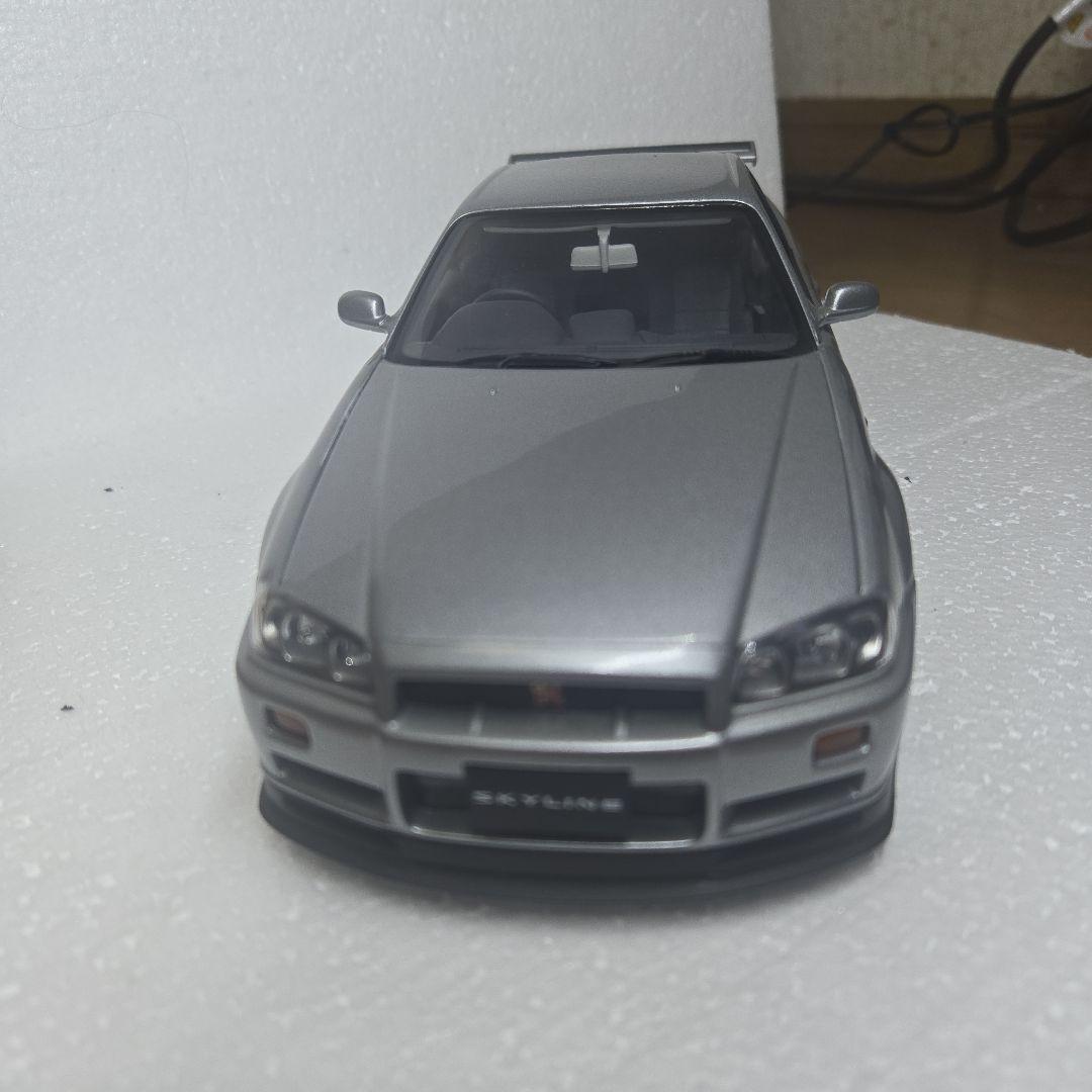 NISSAN　GT-R (R34)