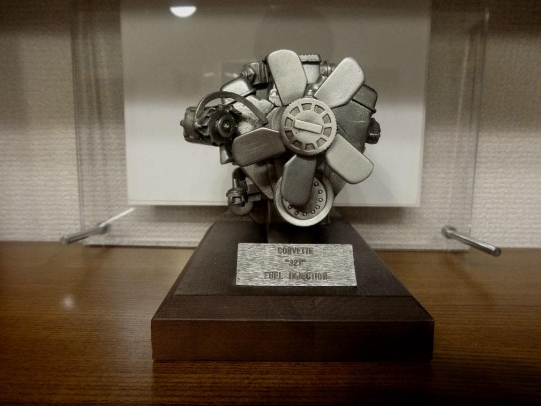 自動車 CORVETTE 327 FUEL INJECTION ENGINE.MODEL