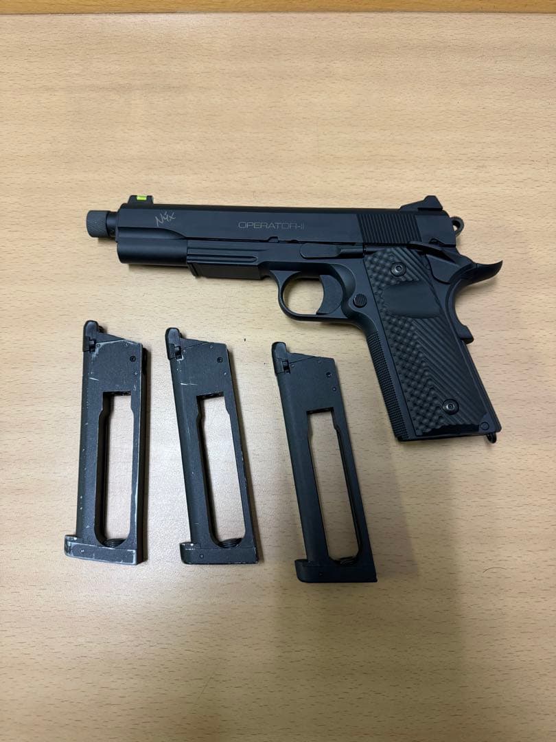 カーボネイトM45ナイトシフト マガジン3本付