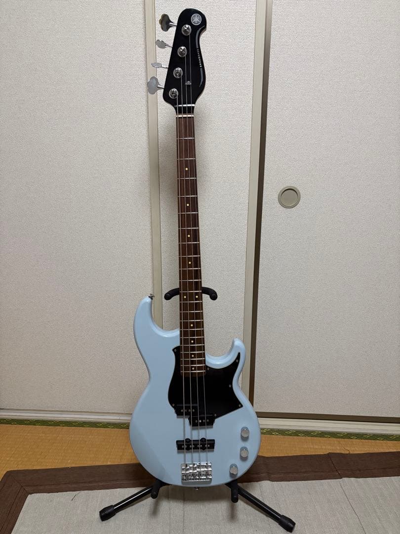 [美品]ヤマハ エレキベース BB434 Ice Blue 限定カラー