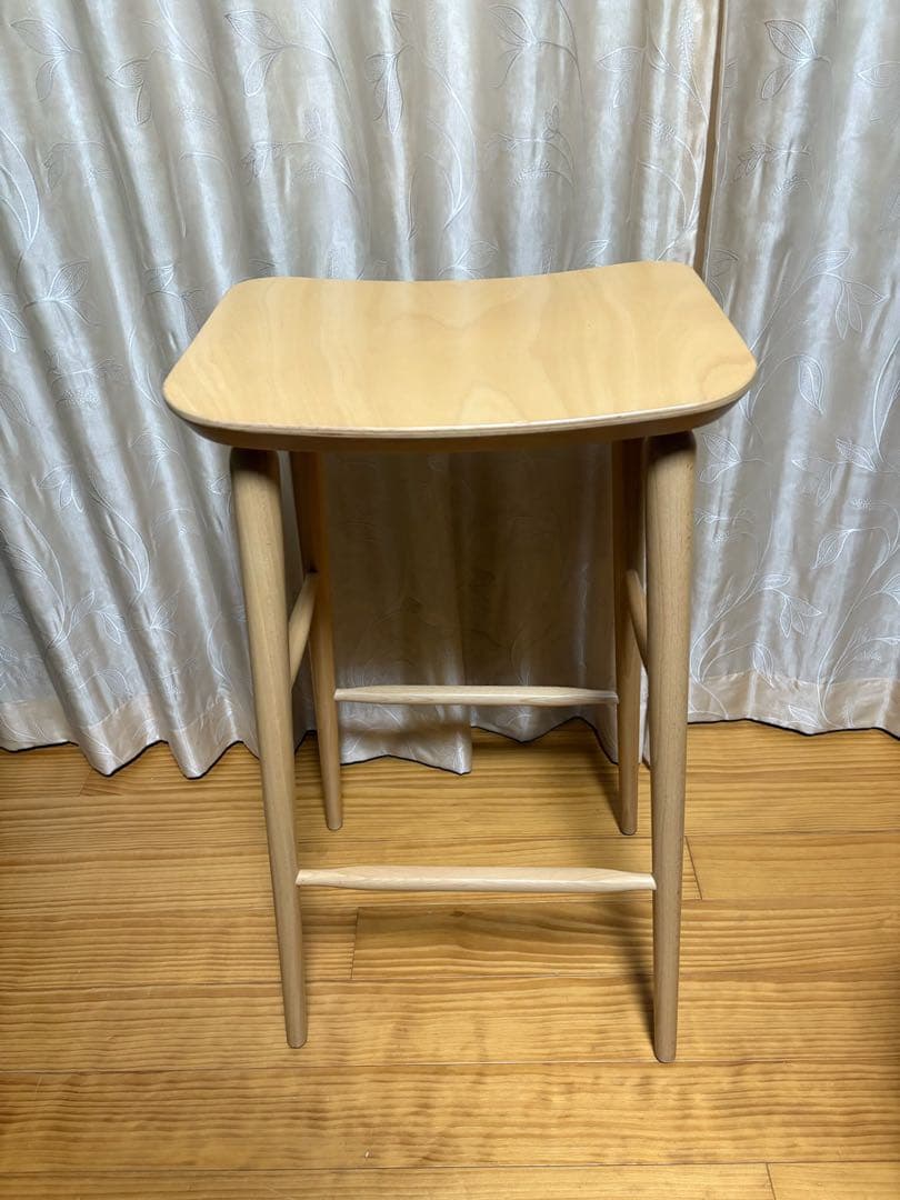 QUON クオン　スツール カウンターチェア ポーランド　木製 天然木