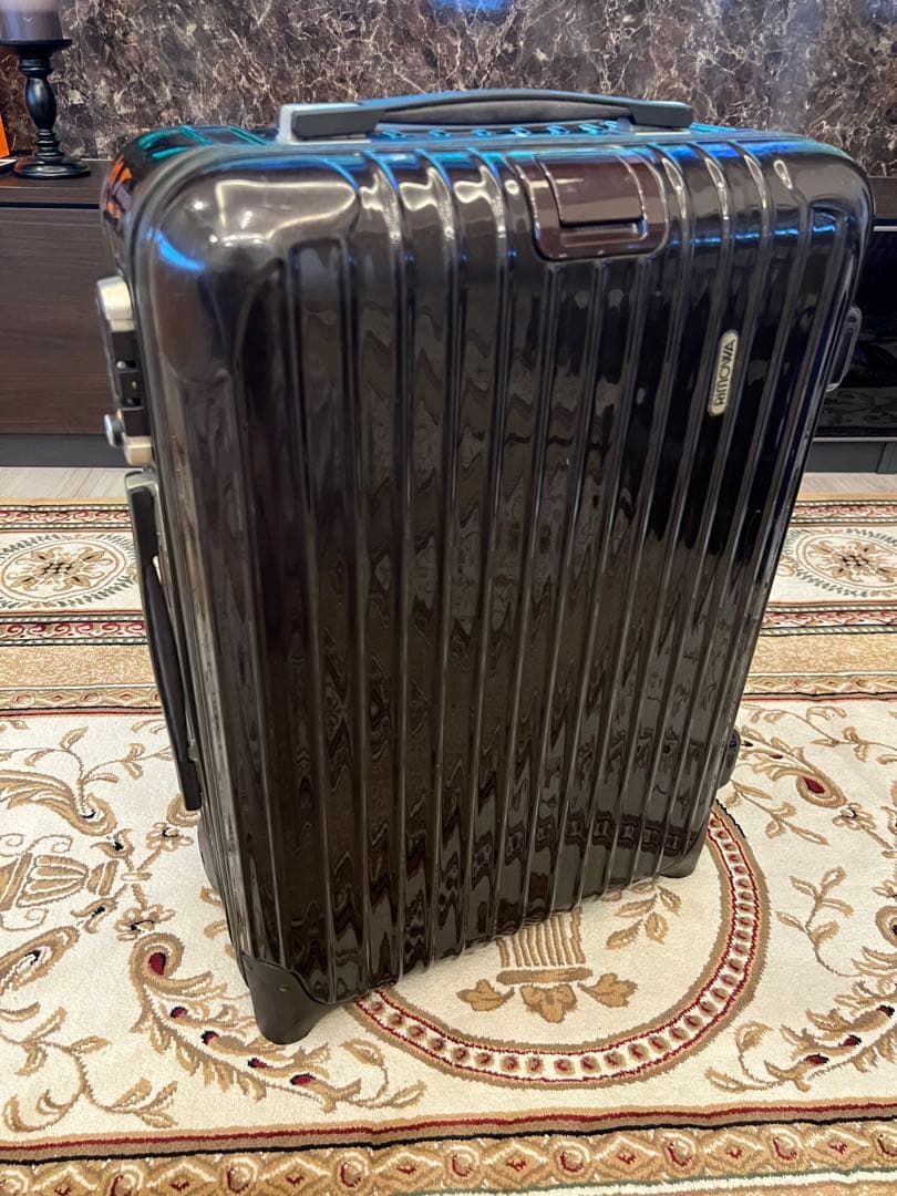 リモワ　スーツケース　2輪　サルサデラックス