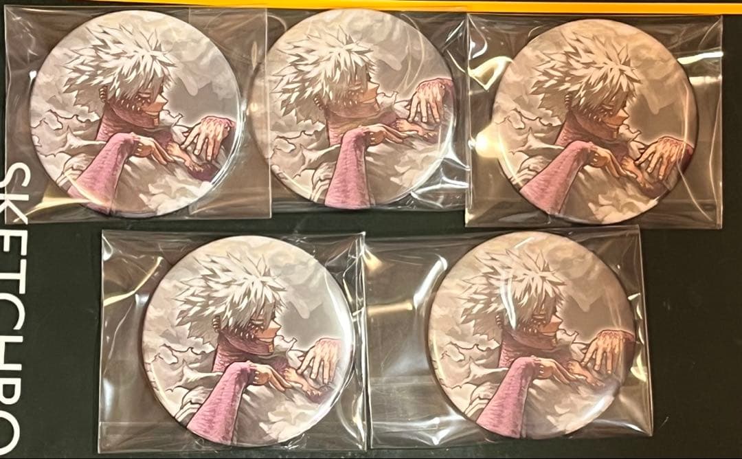 ヒロアカ　原画展　コレクション缶バッジ　荼毘 僕のヒーローアカデミア