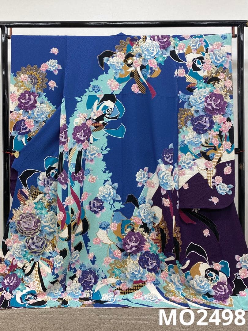 振袖 豪華 銀通し 刺繍 薔薇尽くし モダン 身丈173cm 身幅ゆったり