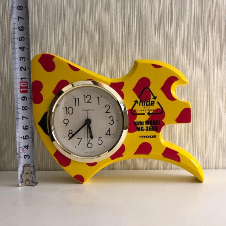 hide イエローハート時計　MG-CLOCK