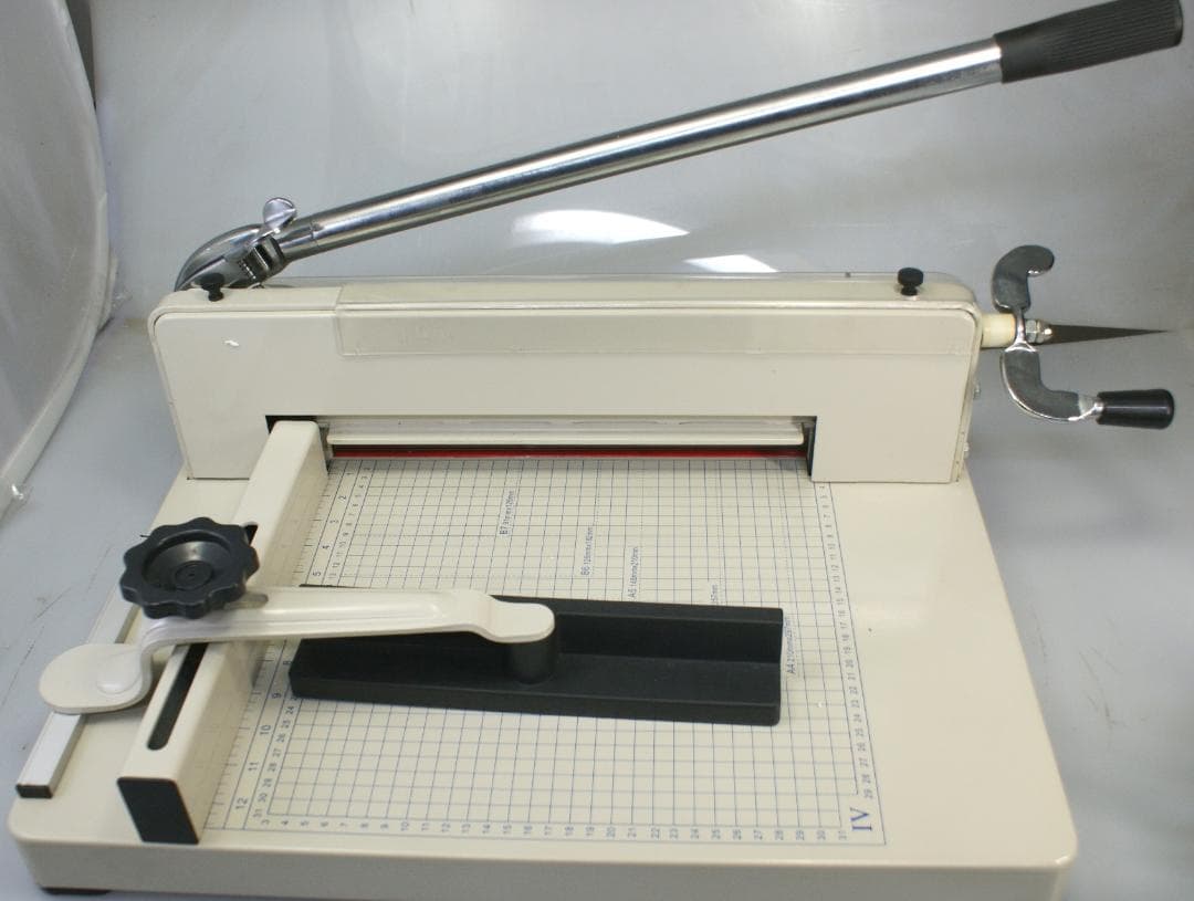 PLATA 大型ペーパー裁断機 カッター　PC009