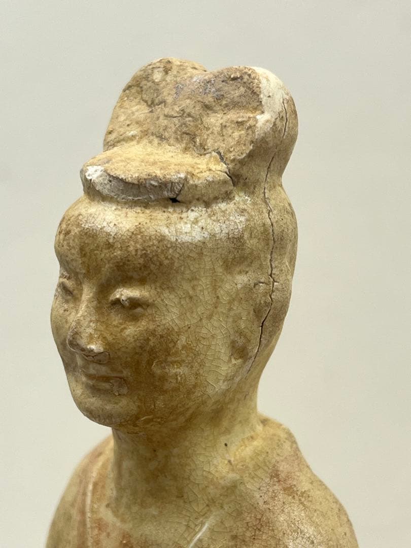 古代中国加彩佣　漢の時代の女官の像　送料込み