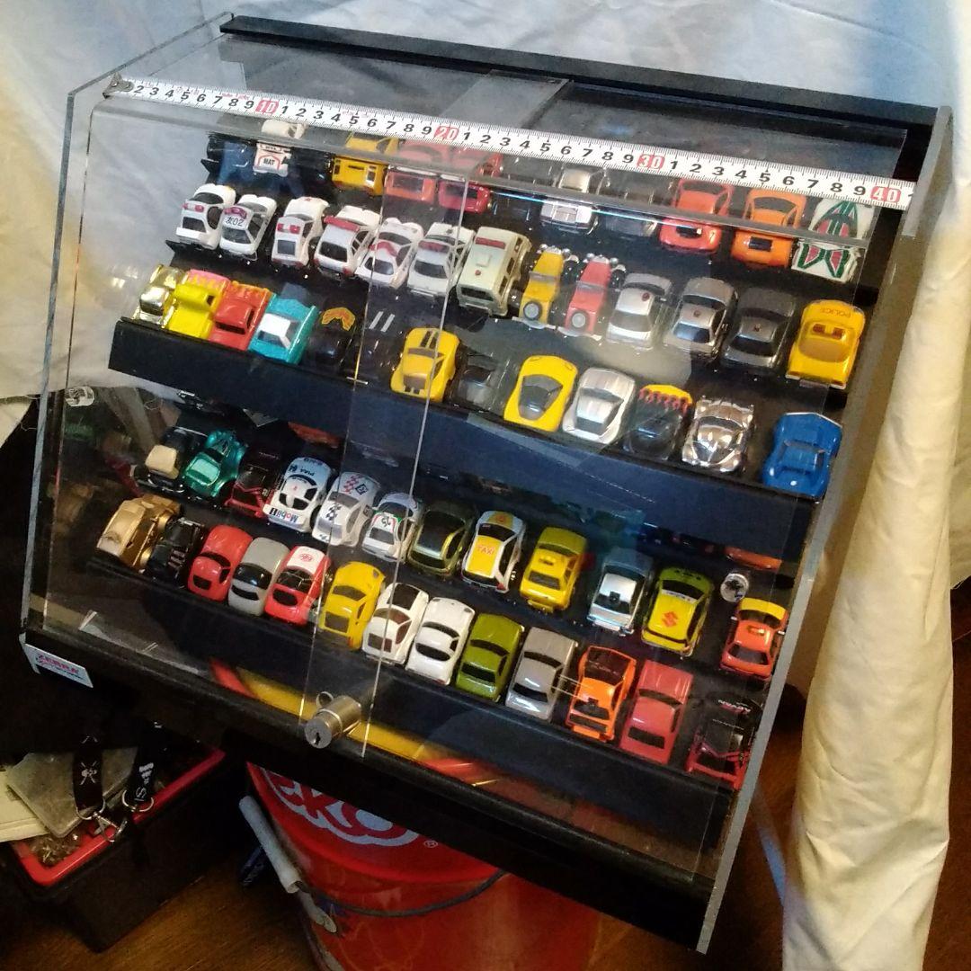 ミニカー７２台とケースまとめて