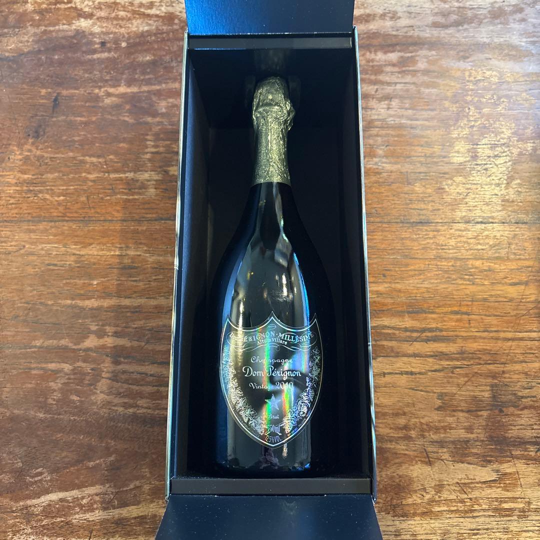 ドンペリニョン レディガガ　vintage 2010 箱有り