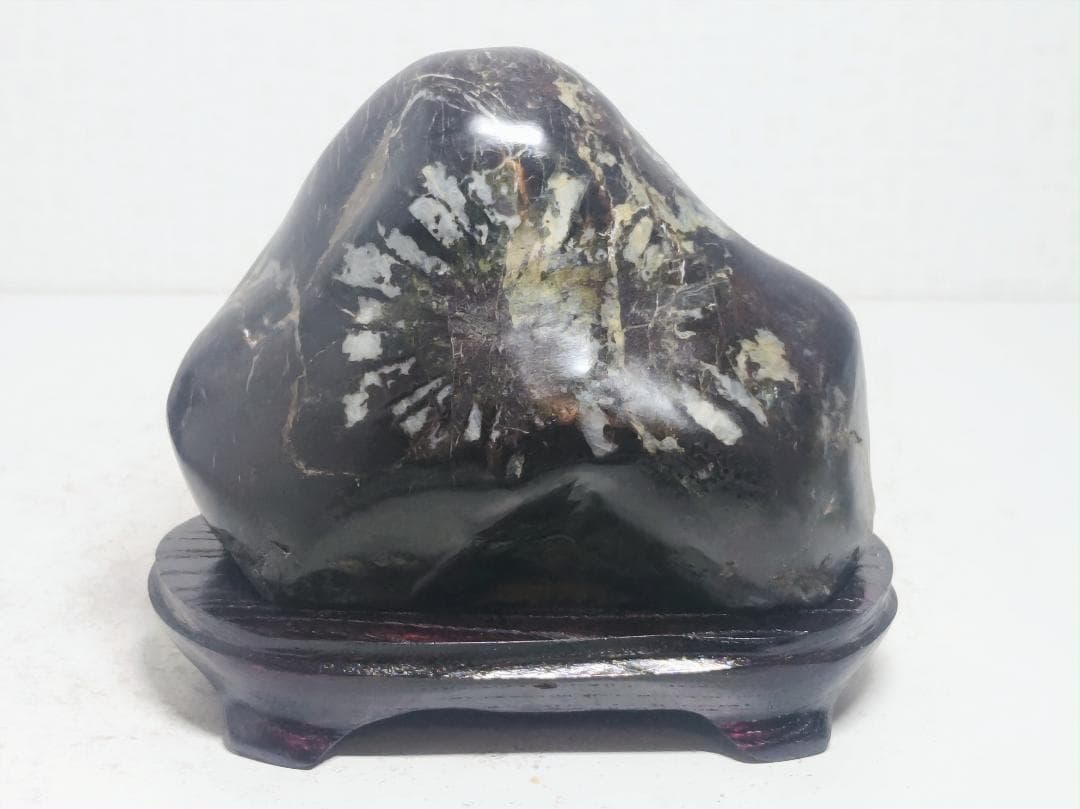 菊花石 1.1kg 紋石 原石 鑑賞石 自然石 誕生石 鉱物 鉱石 水石 置石