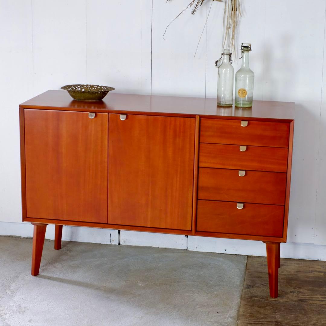 M リビングボード 北欧 スタイリッシュ キャビネット