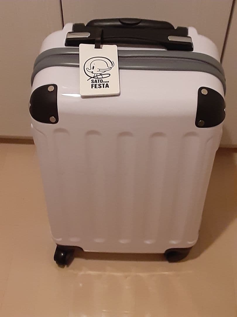 新品未使用　サトちゃんキャリーケース非売品