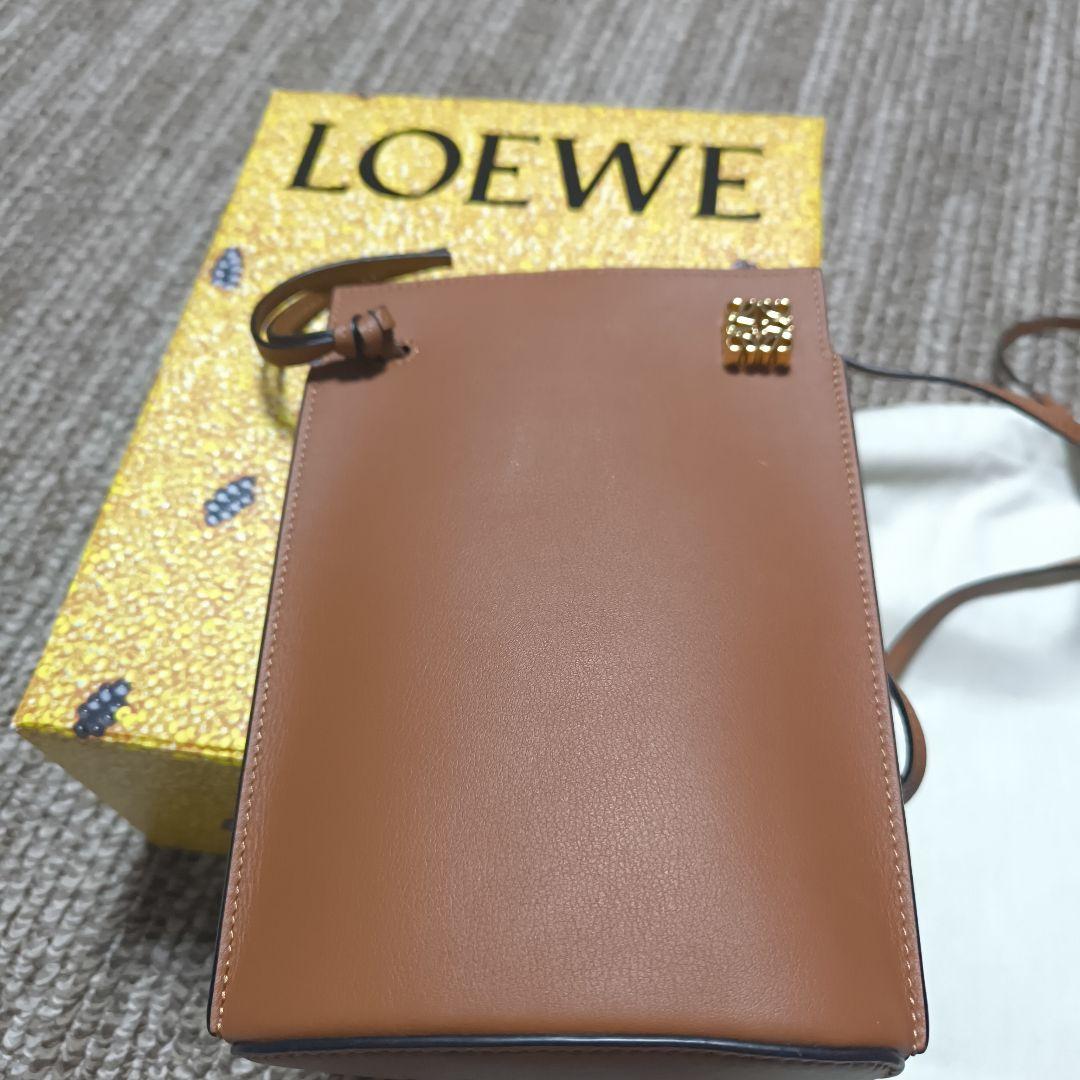 LOEWE ブラウン タン　ダイスポケット　ロエベ