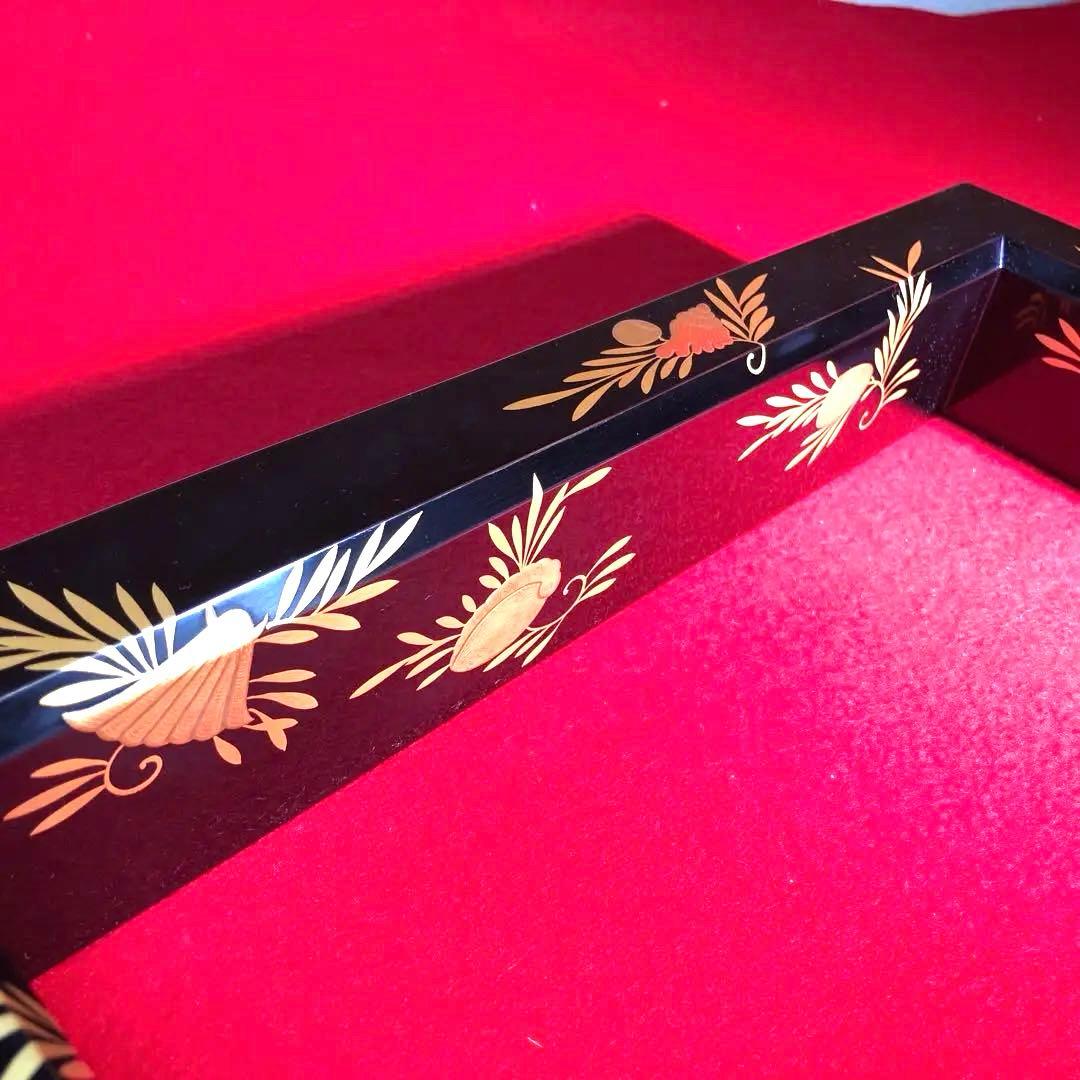 【茶道具】岡本陽斎作　海松貝蒔絵黒塗炉縁