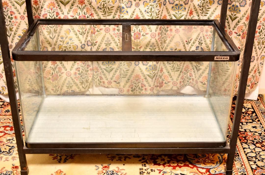 引き取り限定　NISSO 90cm ガラス水槽 　コトブキ 台