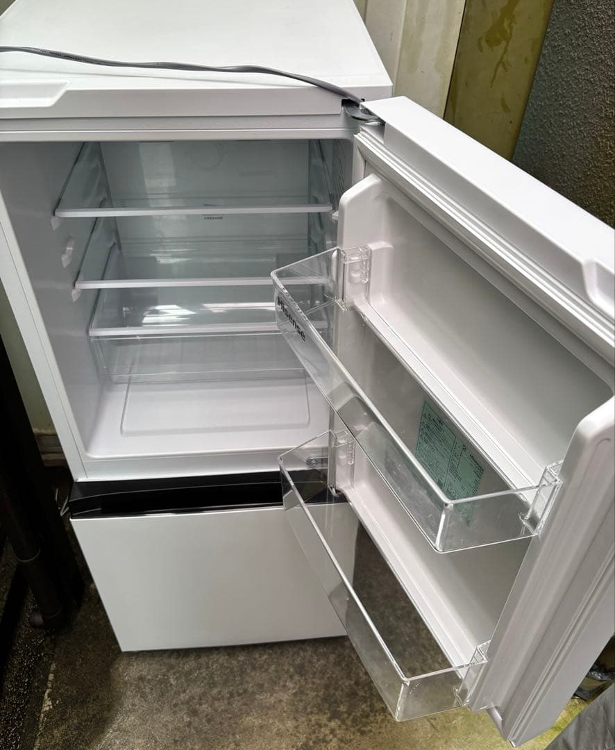 135L一人暮らし用冷蔵庫　ホワイト（引き取り限定）