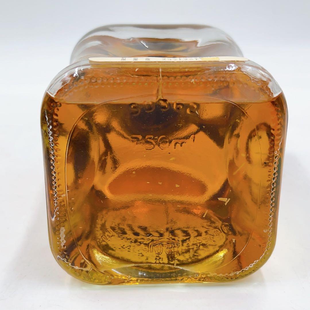 ウイスキー 6ADM28 JOHNNIE WALKER Deluxe Gift Set