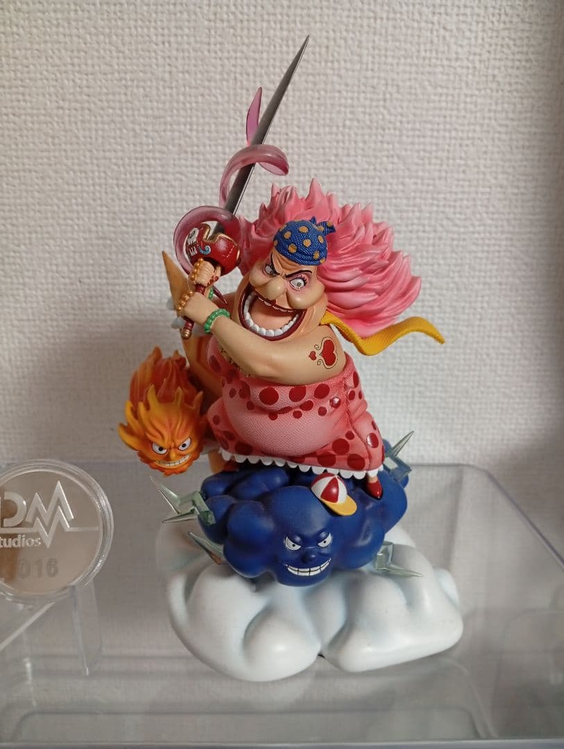 フィギュア　ビッグ・マム