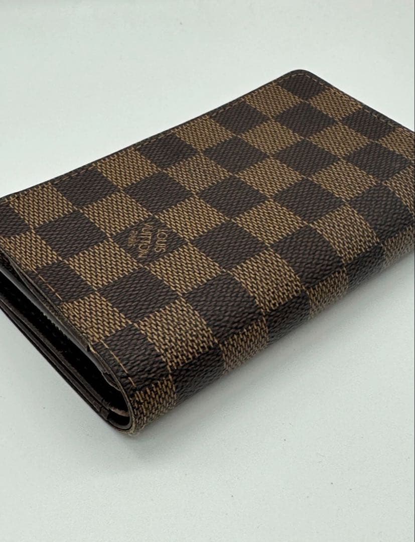 ルイヴィトン ダミエ エベヌ ポルトモネビエ トレゾール 二つ折り財布