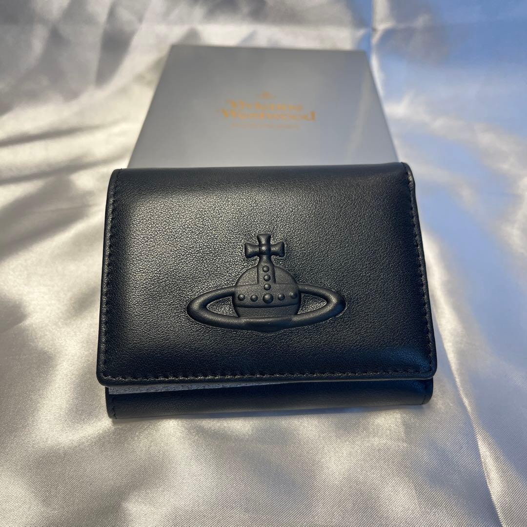 新品 Vivienne Westwood ブラック 三つ折り財布
