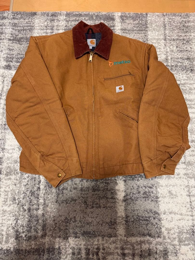 Carhartt デトロイトジャケットDmetso刺繍