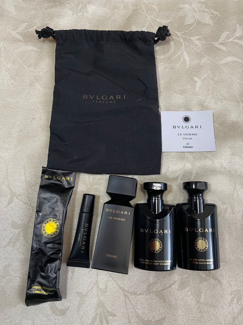 エミレーツ航空Ｆクラス BVLGARI アメニティセット+ バイレードアメニティ