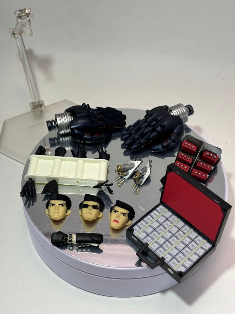 ビッグオー＋ロジャー・スミス　SHOW TIME！塗装完成品