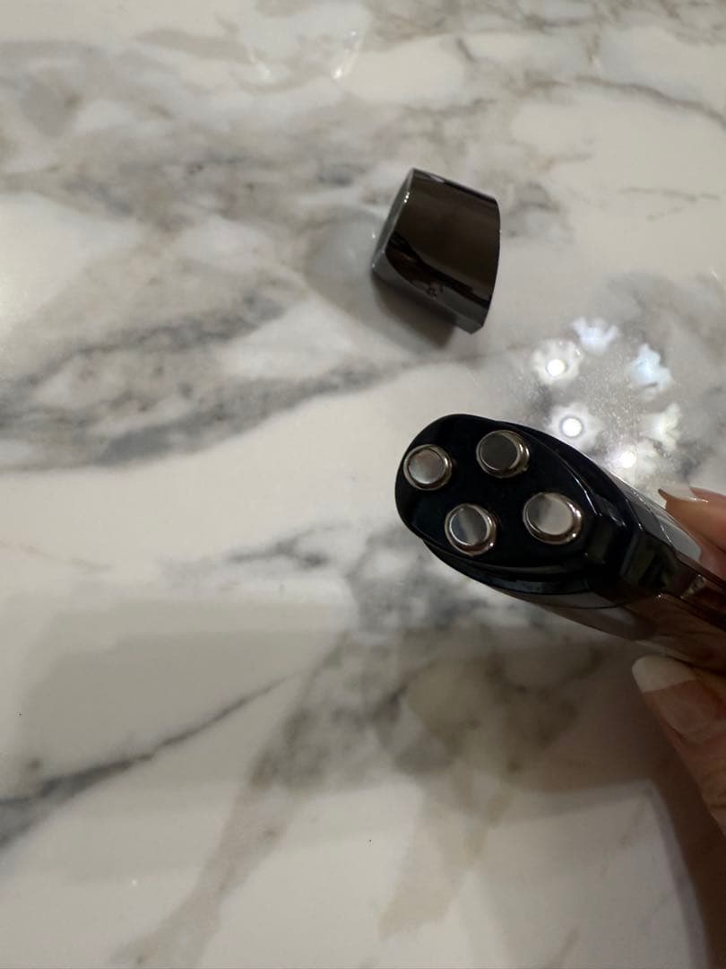 ベレガ　美顔器　ARTISTIC&CO. 目元　送料込