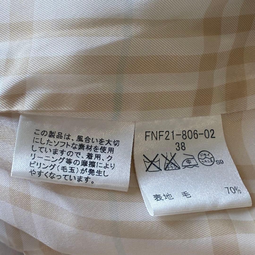 バーバリーブルーレーベル アンゴラ混 チェスターコート 裏地チェック ホワイト