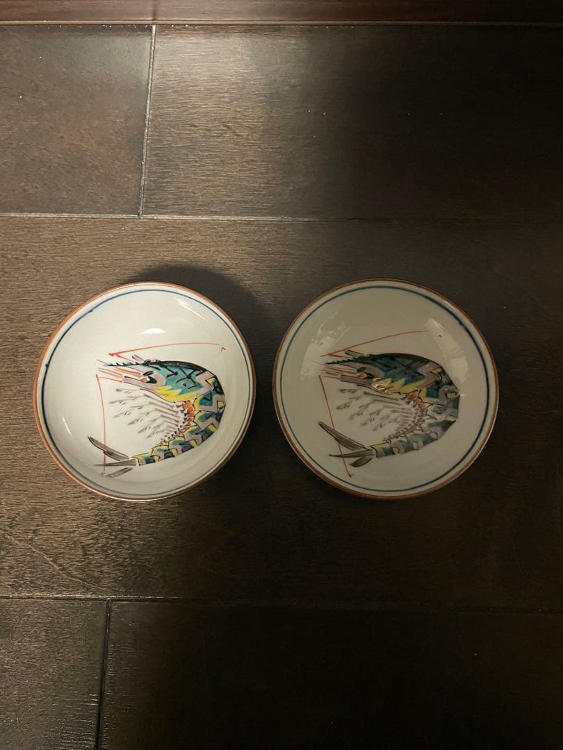 武腰敏昭　芸術院賞　色絵海老文盃￼一対