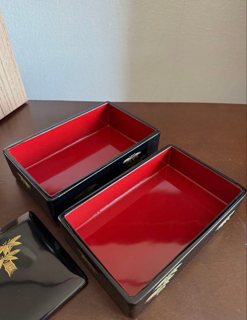 秋田 川連漆器 二段弁当箱 漆塗 沈金 天然木 木製 未使用品