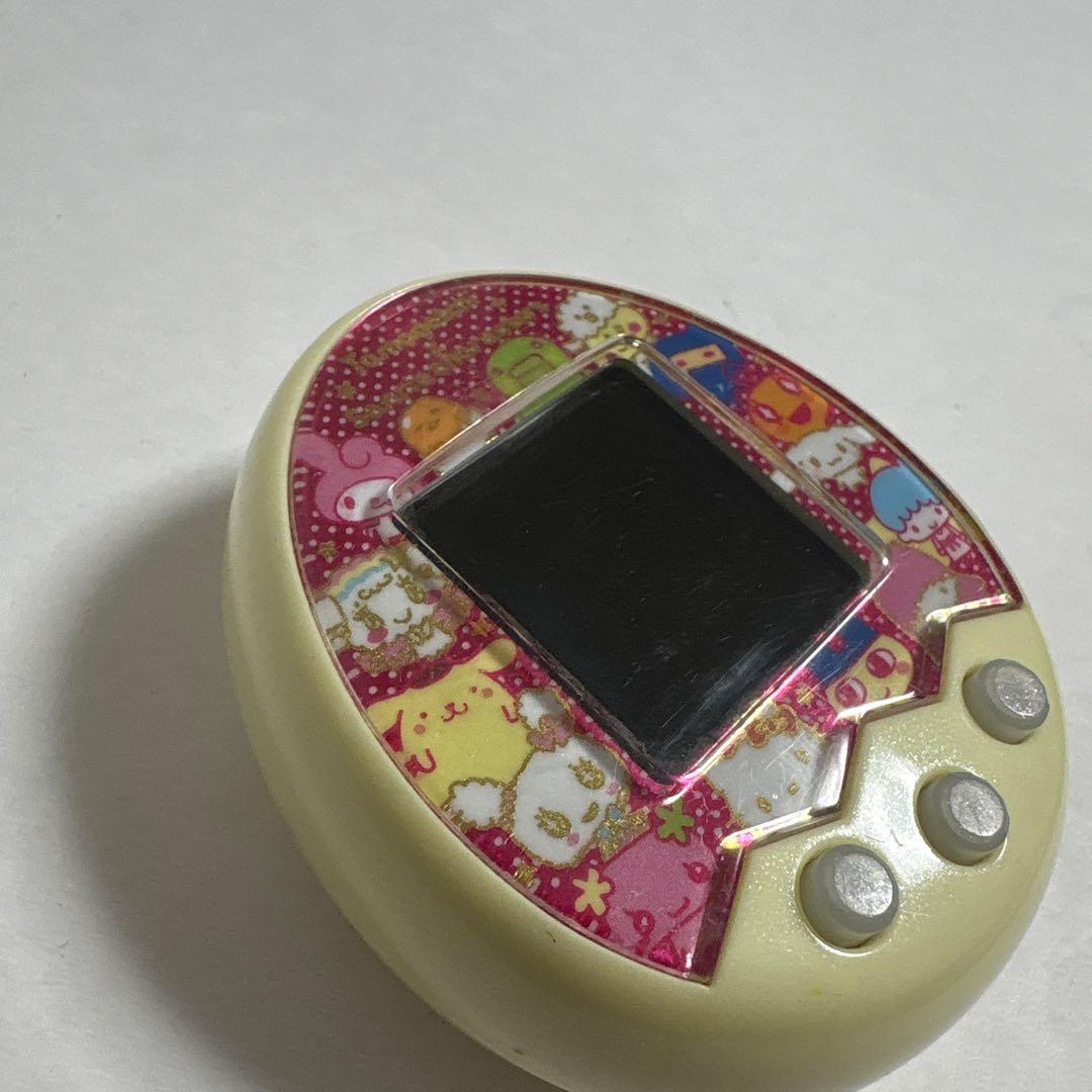 たまごっちみくす　Tamagotchi m!x サンリオキャラクターズmix