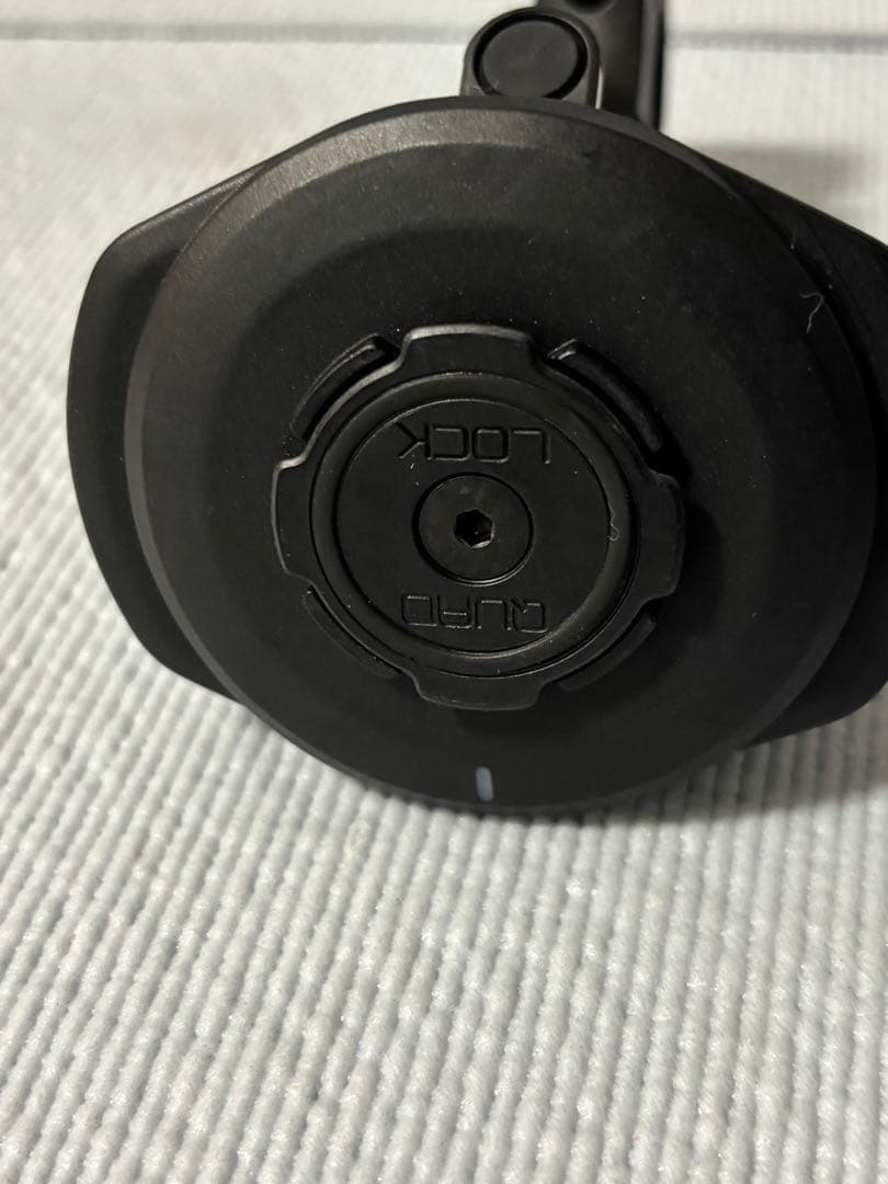 QUADLOCK 充電式スマホホルダー衝撃吸収ダンパーセット