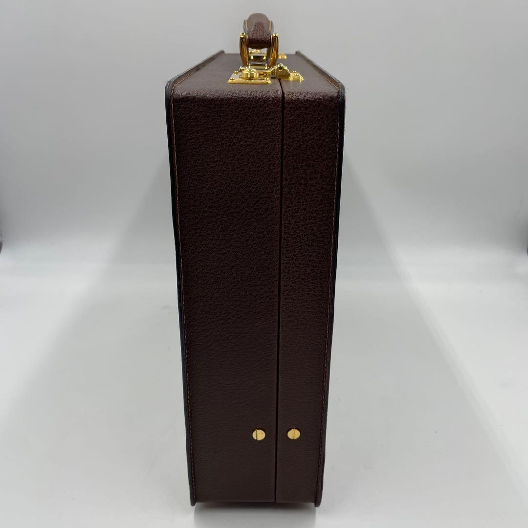 超美品　GUCCI ダイヤルロック　アタッシュケース　セカンドバッグ付