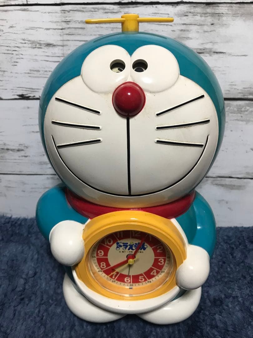 ドラえもん目覚まし時計 おしゃべり 大山のぶ代