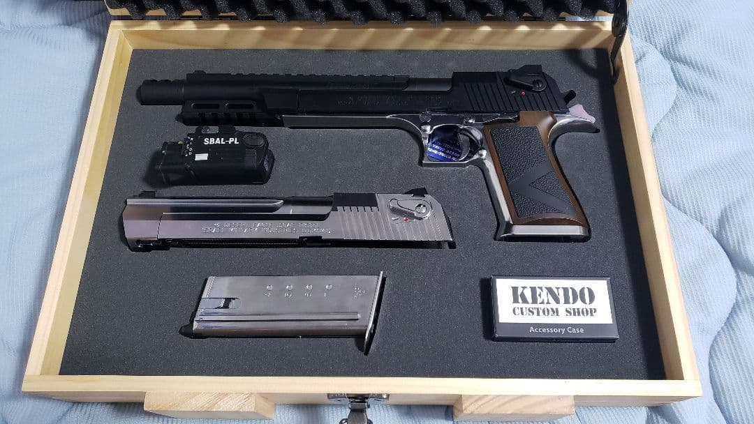 赤*人様 東京マルイ ライトニングホーク .50AE 10インチ マグナポートカ