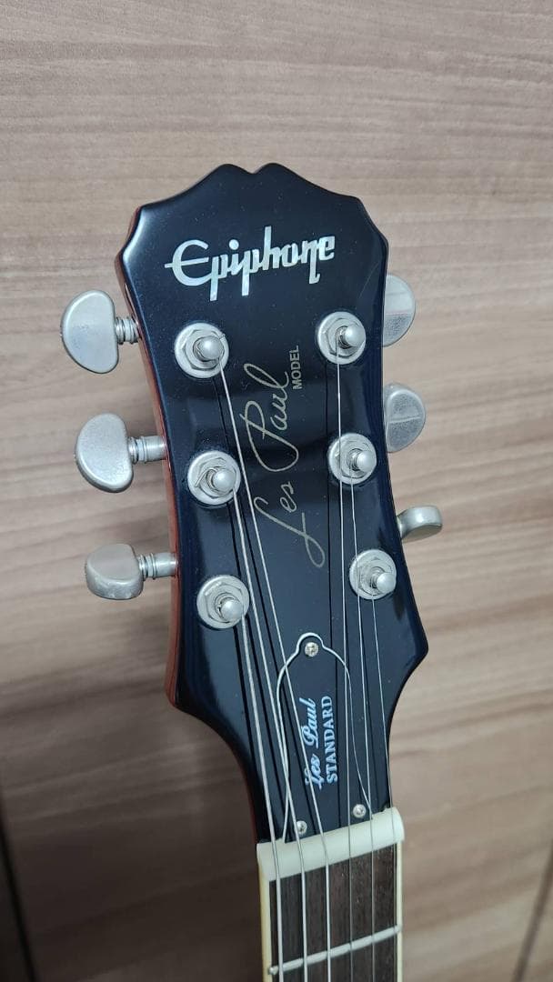 Epiphone レスポール サンバースト
