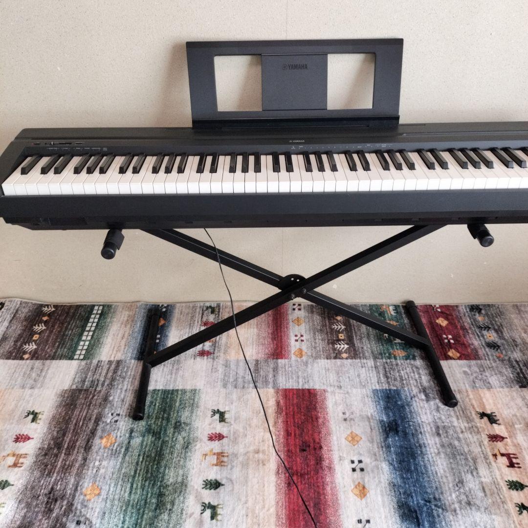 ♦ヤマハ電子ピアノ８８鍵盤 ♦譜面立て スタンド ✔椅子無し