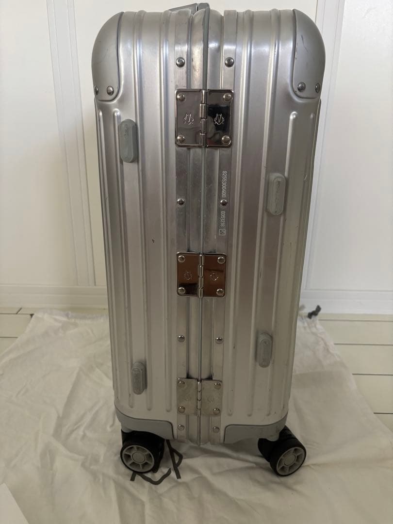 RIMOWA オリジナル 35L 4輪スーツケース シルバー